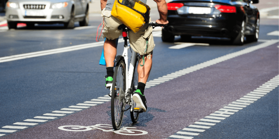Biciklist i vozač: Pripadaju li ceste svima?>