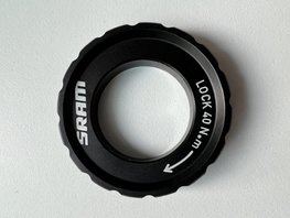 SRAM matica - NUT FOT LOCKRING DISC - crna