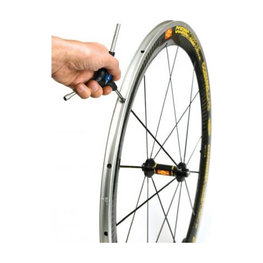 PARK TOOL ključ za centriranje - CENTERING KEY Y PT-SW-15C - crna