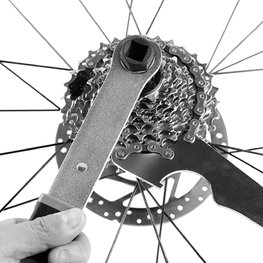 SUPER B Alat s lancem za skidanje kasete - FREEWHEEL TURNER TB-FW10 - srebrna/crna