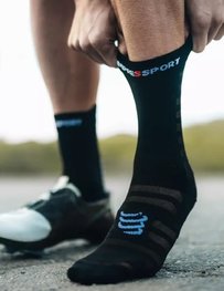 COMPRESSPORT čarape klasične - PRO RACING SOCKS V4.0 ULTRALIGHT BIKE - crna/bijela